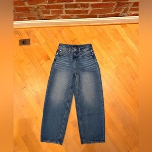 Quince Bella Stretch Barrel Jeans